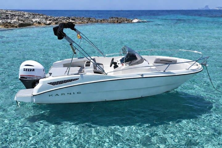 Private Boat Tour: Cala Bassa, Comte and Hidden Coves