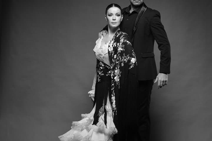 Flamenco Fusion Show with Tapas and Drinks in Salou