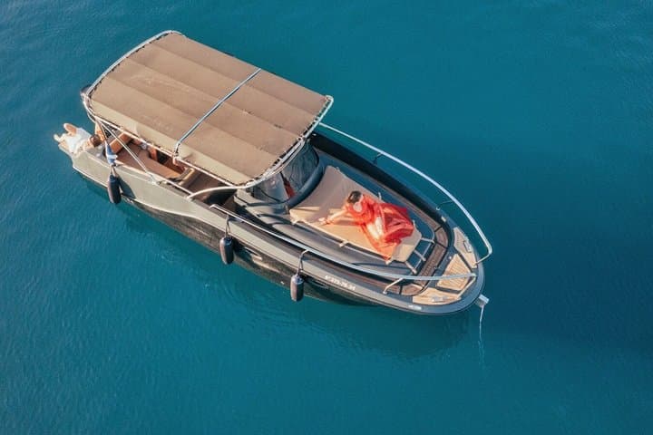 4H Private Boat Charter Experience in Estepona