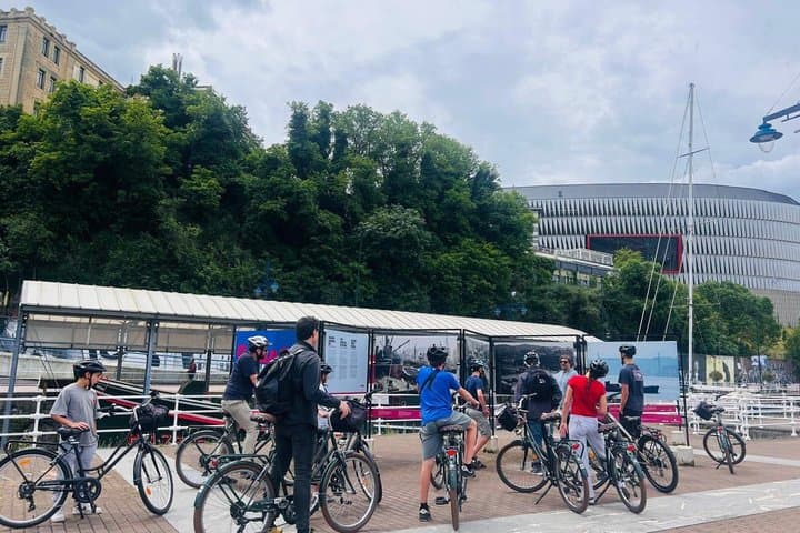 Semi-private Bilbao Bike Tour