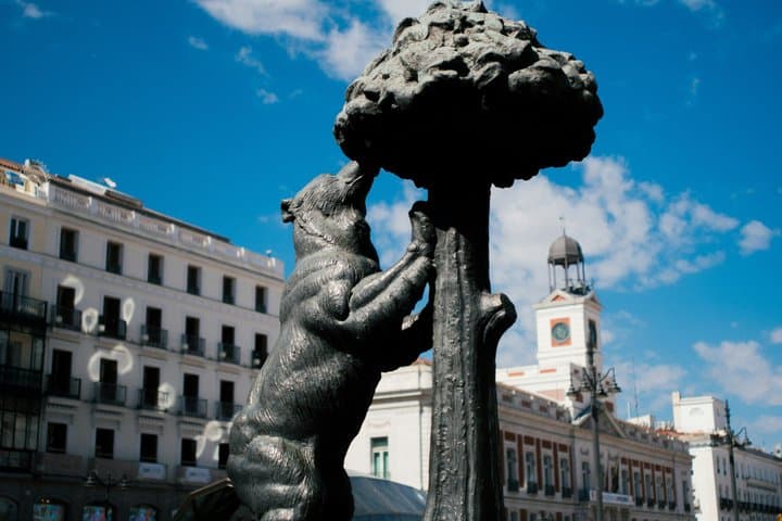 Cultural Walking Tour of Madrid: Discover Iconic Landmarks