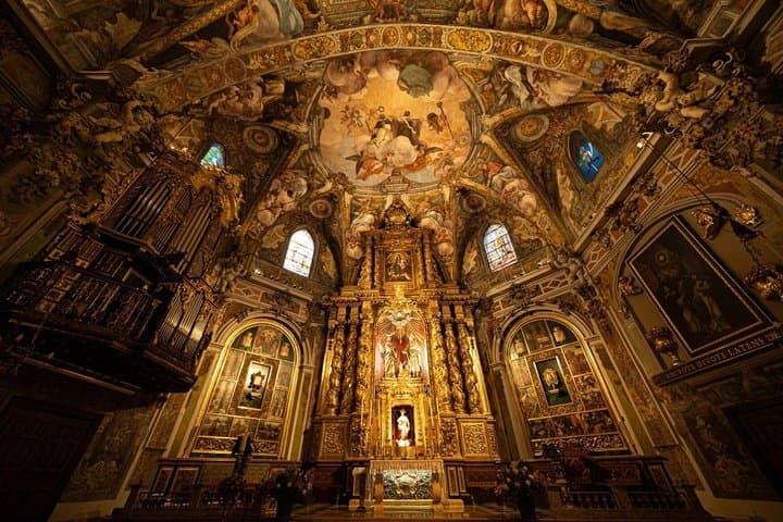 Valencia: San Nicolas Church Skip the Line Entry Guided Tour