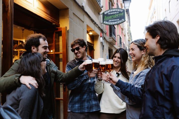 San Sebastian Surf Lesson & Pintxos Food Tour