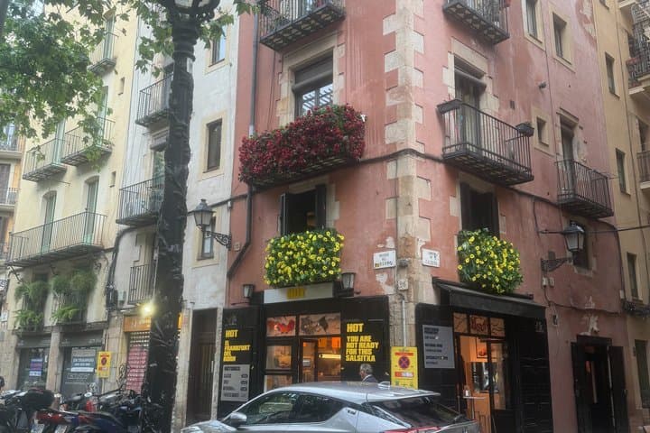 Culinary and Historical Tours in Barcelona