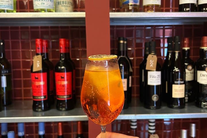 Interactive Sangría and Spritz Cocktail Workshop