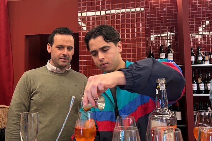 Interactive Sangría and Spritz Cocktail Workshop