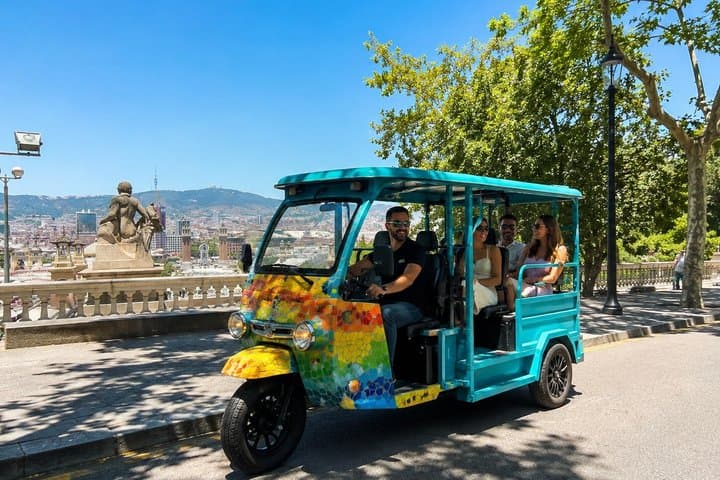 Route through Barcelona in Tuk Tuk 1 - 4H