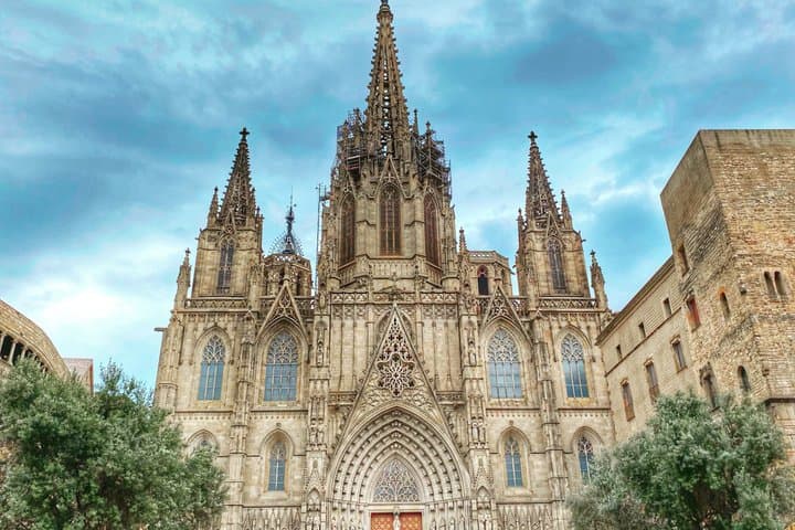 5 Day Barcelona Cultural Tour Sagrada Familia and More