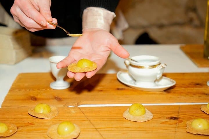 Organic Olive Oil Tasting in Palma de Mallorca