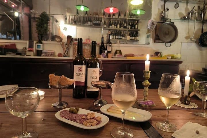 Córdoba: Discover the Soul of Spanish Natural Wine & Cuisine