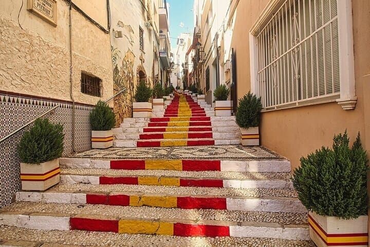 Private Alicante Old Town and Highlights Walking Tour