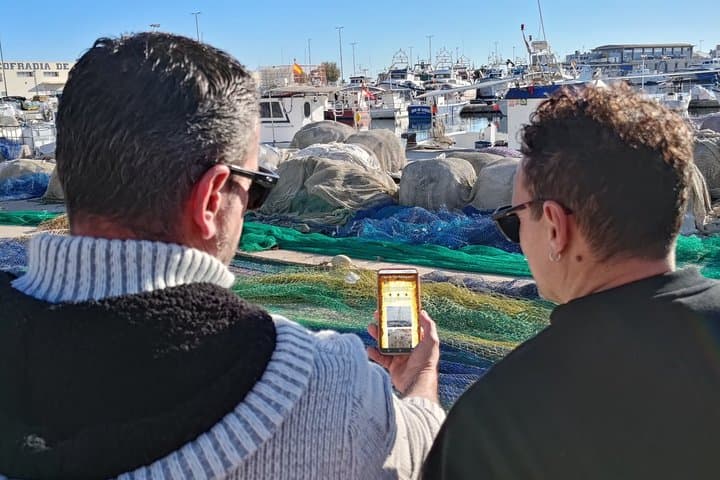 Santa Pola Self Guided Scavenger Hunt and Walking tour