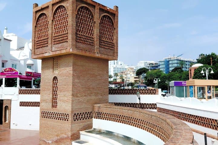 Puerto Marina Self Guided Scavenger Hunt and Walking Tour