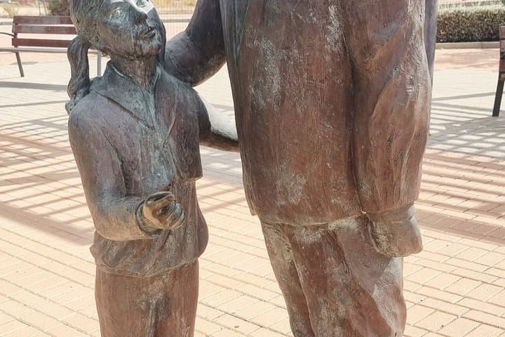 Campello Self Guided Scavenger Hunt and Walking Tour