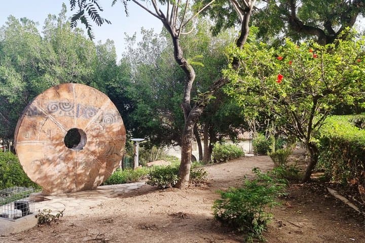 Villajoyosa Self Guided Scavenger Hunt and Walking Tour
