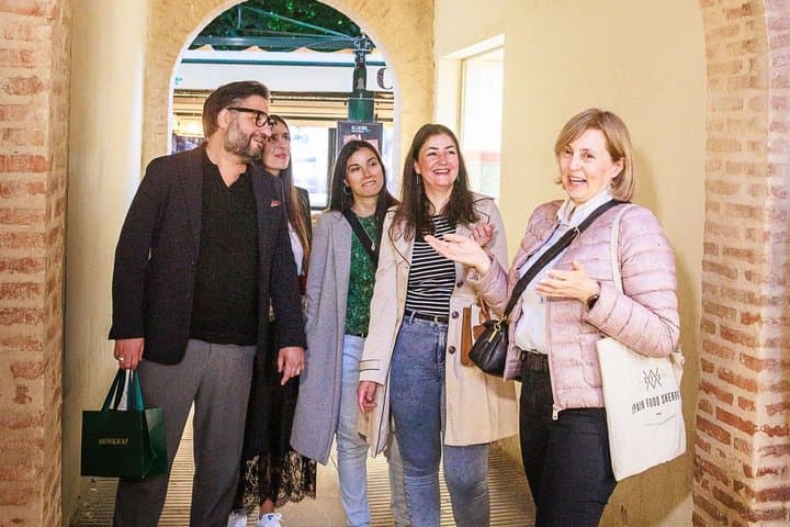 Granada Tapas and Wine Small Group Tour
