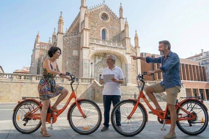 Madrid 2.5 Hour Historical Tour by Bike or E Bike