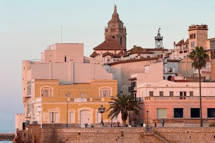 Sitges. Private Tour - Escape from Barcelona