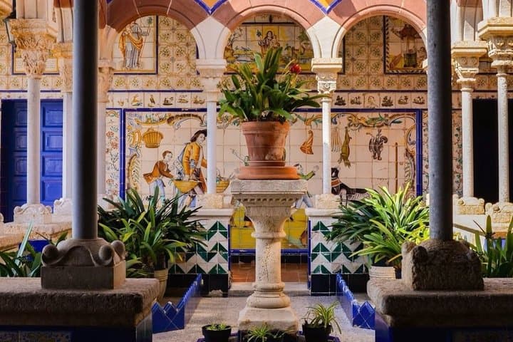 Sitges. Private Tour - Escape from Barcelona
