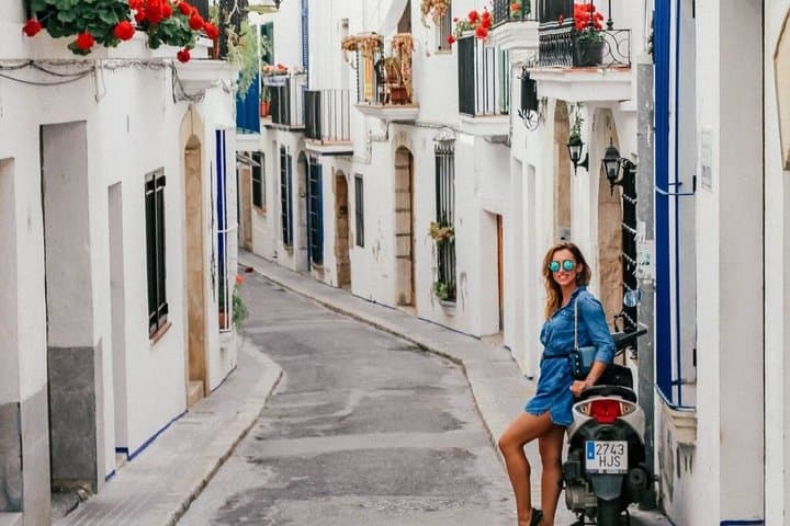 Sitges. Private Tour - Escape from Barcelona