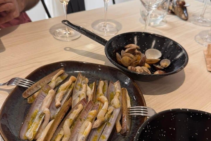 Santiago de Compostela Wine and Seafood Tasting