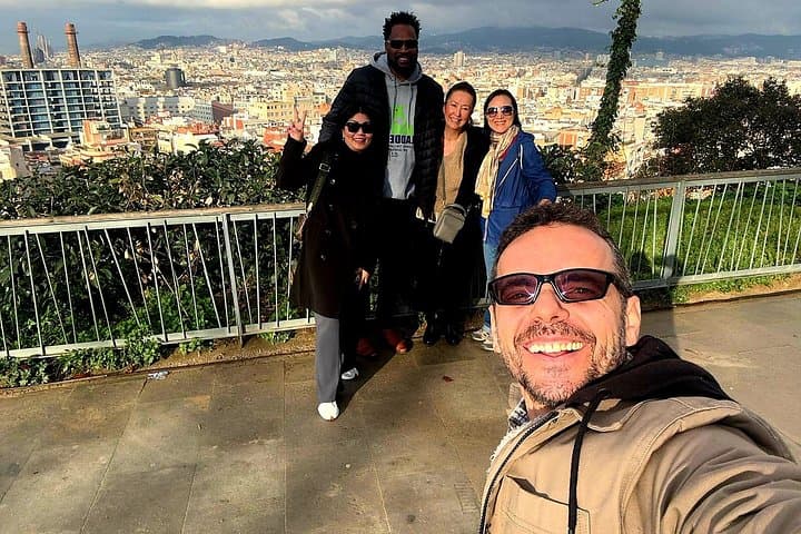 Explore Landmarks of Barcelona Private Tour