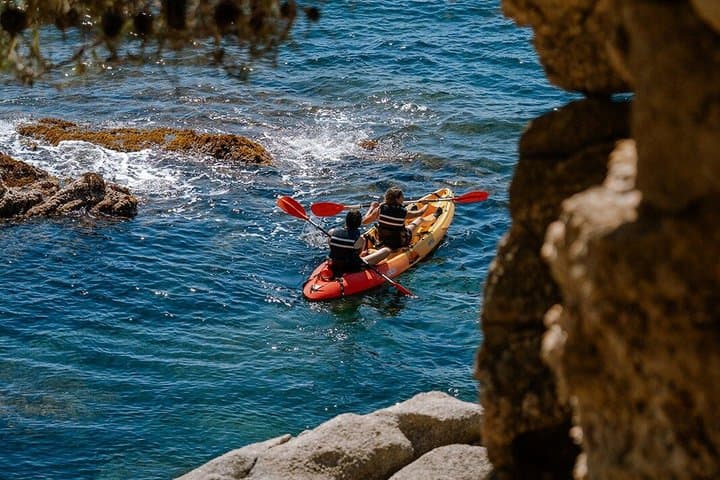 Costa Brava Guided Kayak and Snorkeling Excursion in Playa de Aro