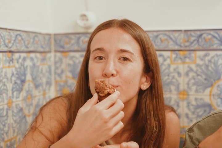 10 Tastings Madrid Tapas and Wine Tour with Live Guitar