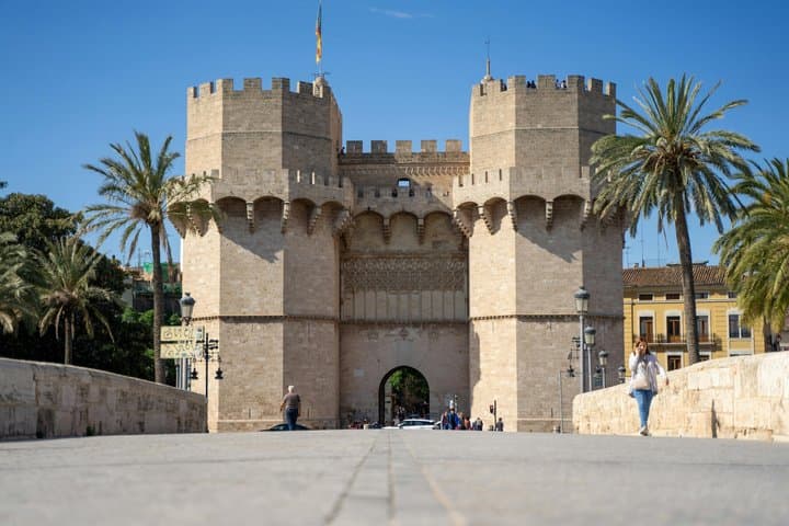 Myths and Truths Self Guided Walking Tour of Valencia