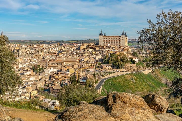 Seville: Royal Alcazar Priority Entry + Audio Guide