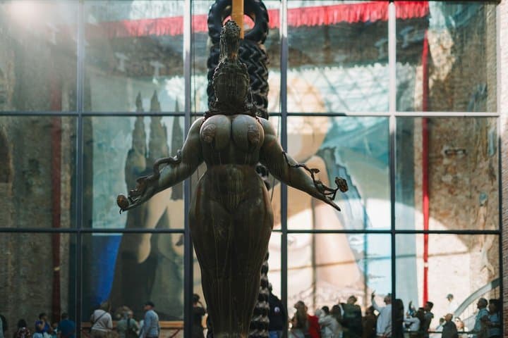 Dali Triangle Tour with Figueres Museum with Hotel Pickup
