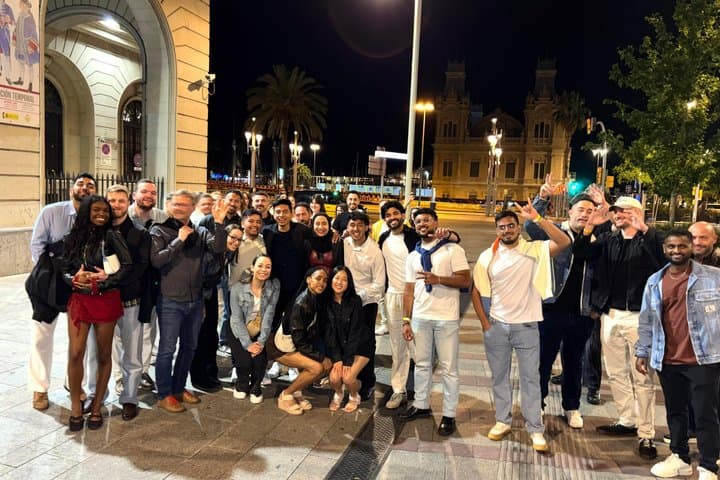 Barcelona Nightclubs Pass Unlock the Nightlife
