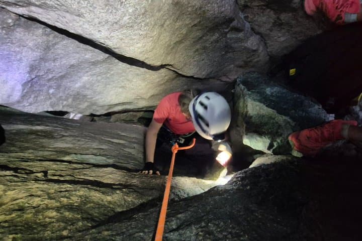 Adventure Tour Gran Canaria: The WALL. Abseiling and caving