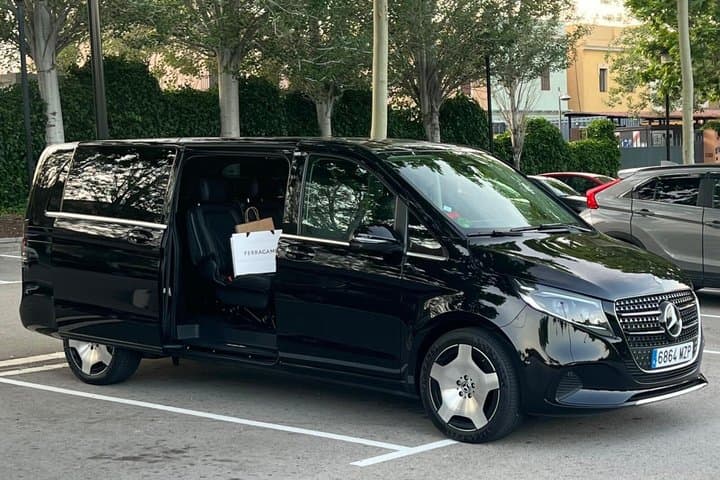 Private transfer from Barcelona to Costa Brava Central S'Agaro