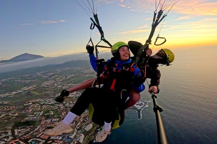 Sunset Paragliding Fly from Teide to Puerto de la Cruz