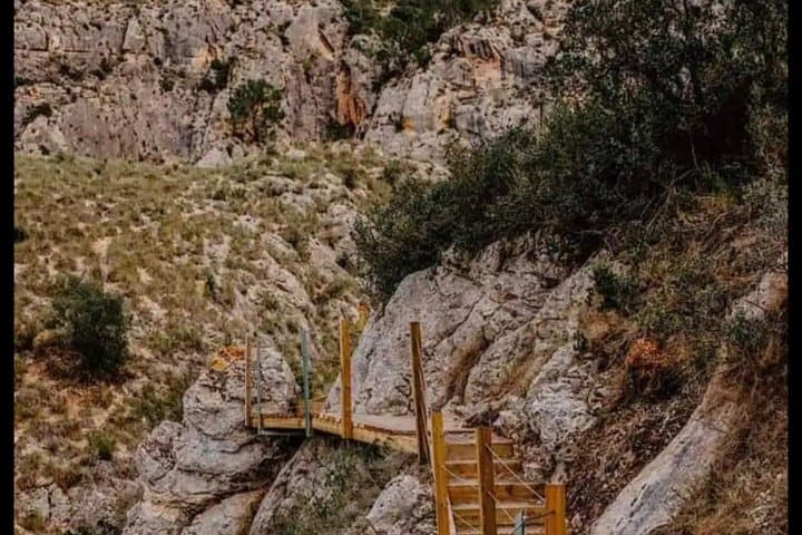 Relleu Hanging Walkway: Small Group Adventure in Alicante