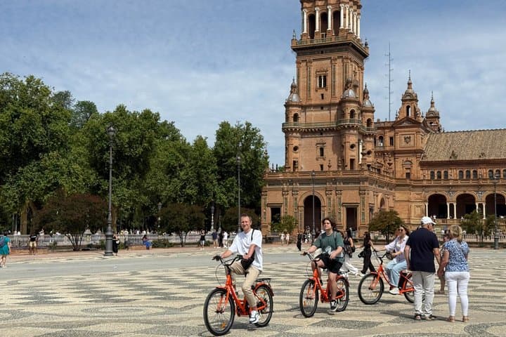 Seville Highlights Bike and E Bike Tour with Local Guide