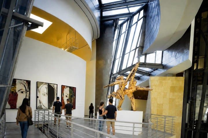Bilbao Guggenheim Museum Entry Admission With Audio Guide Tour