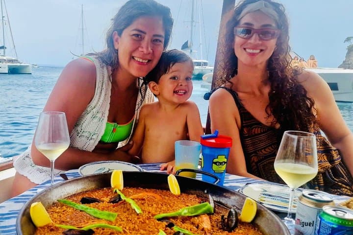Private excursion on traditional Mallorcan boat