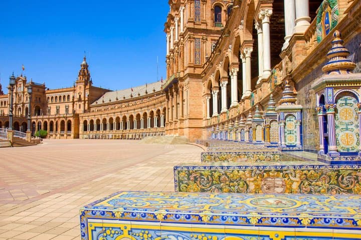 Seville Walking Tour with Audio Guide on Your Smartphone