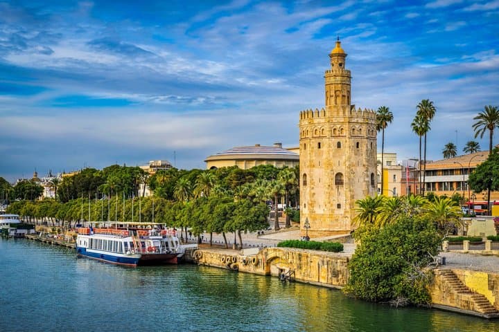 Seville Walking Tour with Audio Guide on Your Smartphone