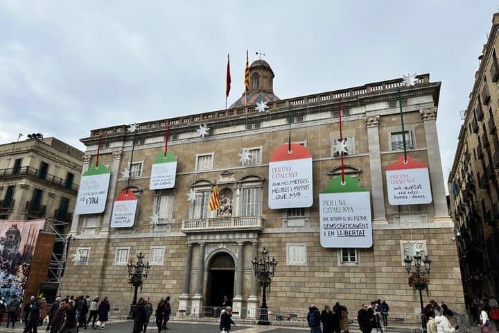 Barcelona Squares Walking Tour
