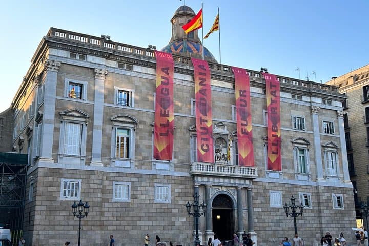 Barcelona Squares Walking Tour
