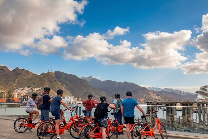 Santa Cruz de Tenerife Highlights Bike Tour with E-Bike Option