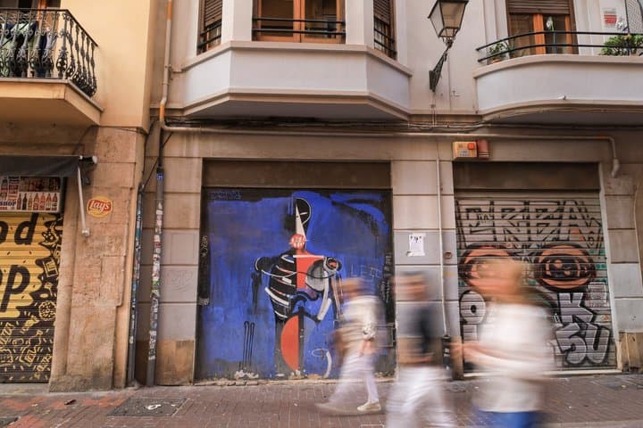 Valencia Tapas & Old Town Private Culinary Shore Tour