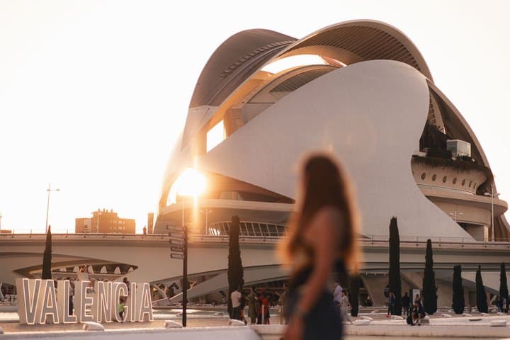 Valencia City of Arts and Sciences Walking Tour with Local Guide