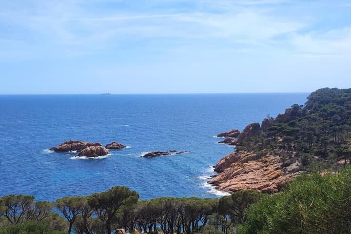 Guided road bike tour of the Costa Brava