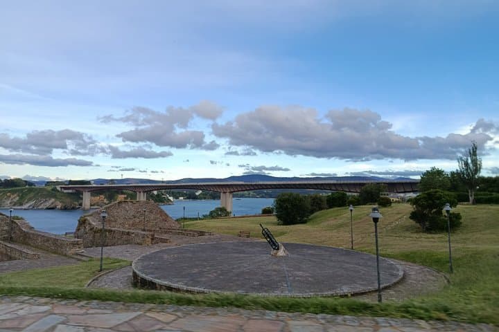 Guided bird watching tour and Urban nature in Ribadeo