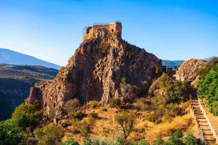 Hello Granada: Private 2-Hour Intro City Walk with Local Guide