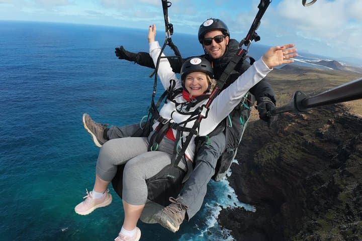 Paragliding flight in Lanzarote